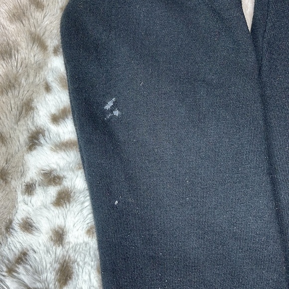 H&H Sweatshirt Size XS - Picture 8 of 8